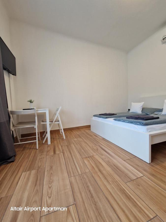 Altair Airport Apartman Vecses Luaran gambar