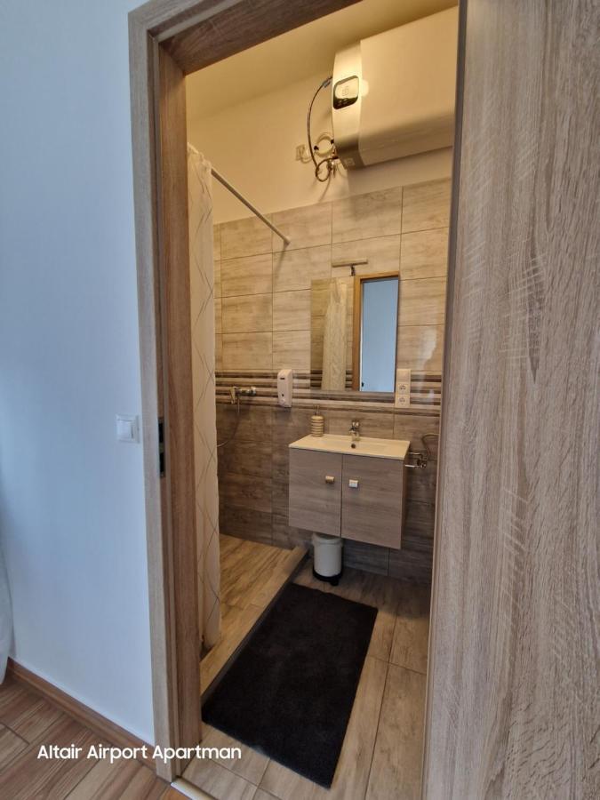 Altair Airport Apartman Vecses Luaran gambar