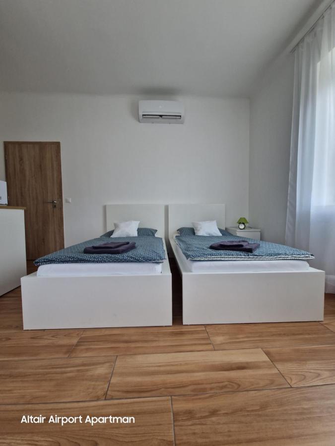 Altair Airport Apartman Vecses Luaran gambar